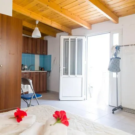 Johnny's Apartman